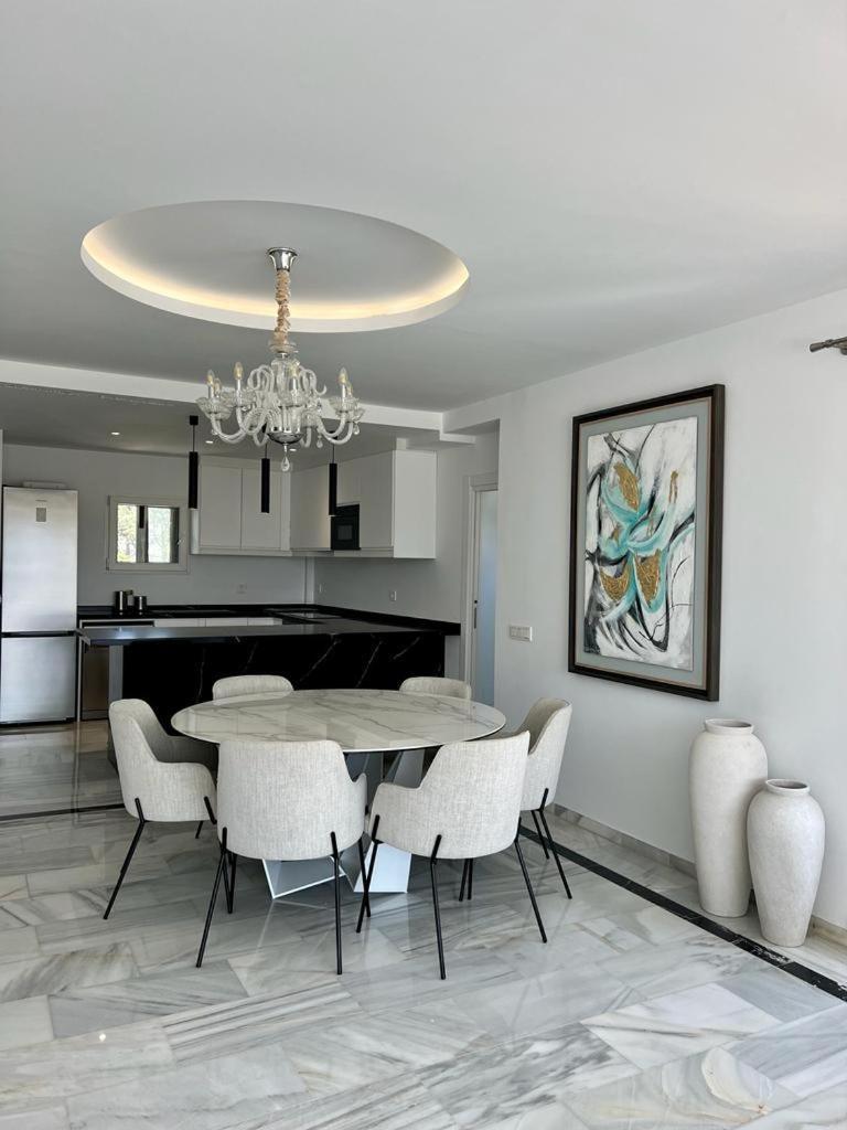 Somptueux Duplex Marbelle Apartamento *